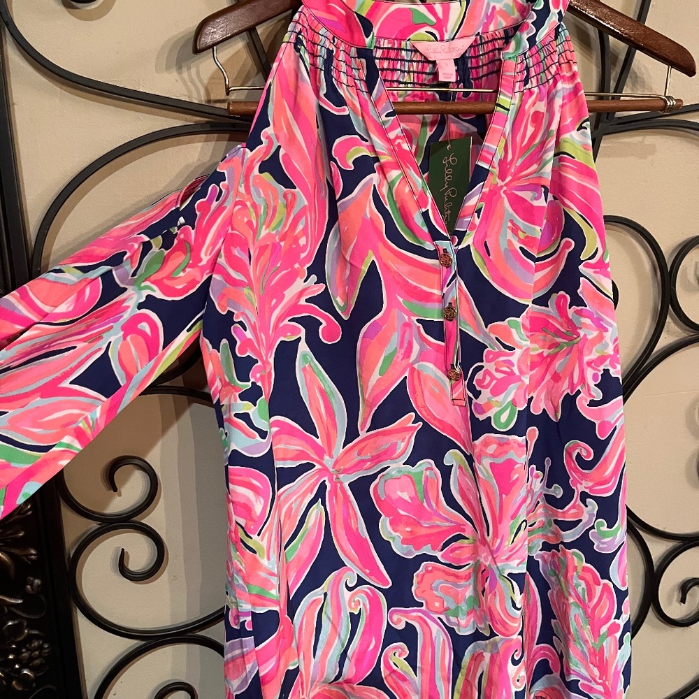 Lilly Pulitzer Cold Shoulder Top. NWT!!!